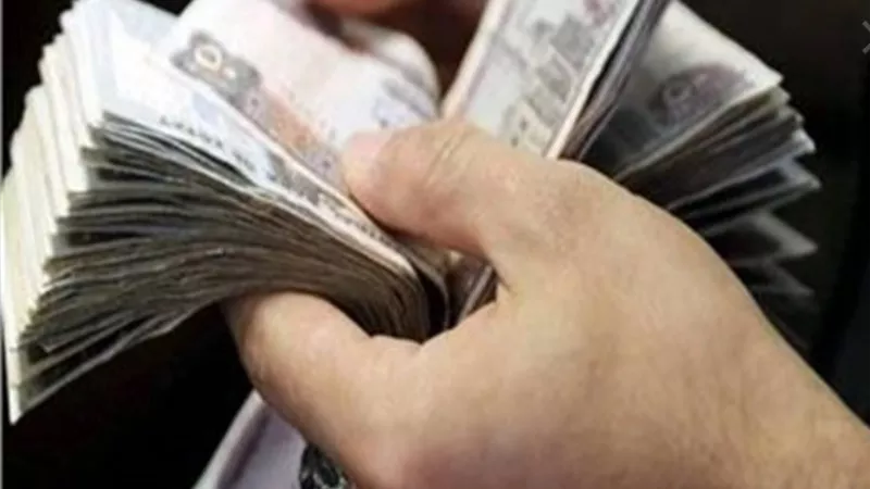 إحنا بتوع كله! ضبط عملات مزورة.. سلاح.. مخدرات.. مع عاطلين بالساحل
