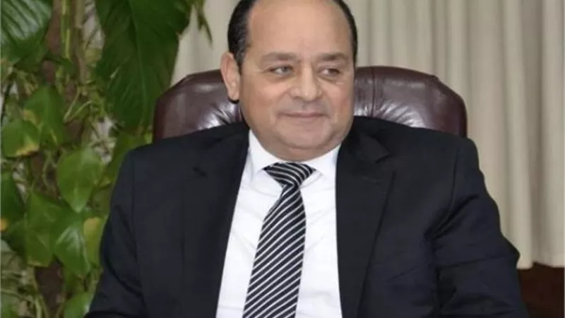 رئيس 