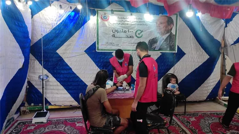 رئيس مدينة دهب يتفقد اعمال خيمة مبادارات رئيس الجمهورية بالمدينة