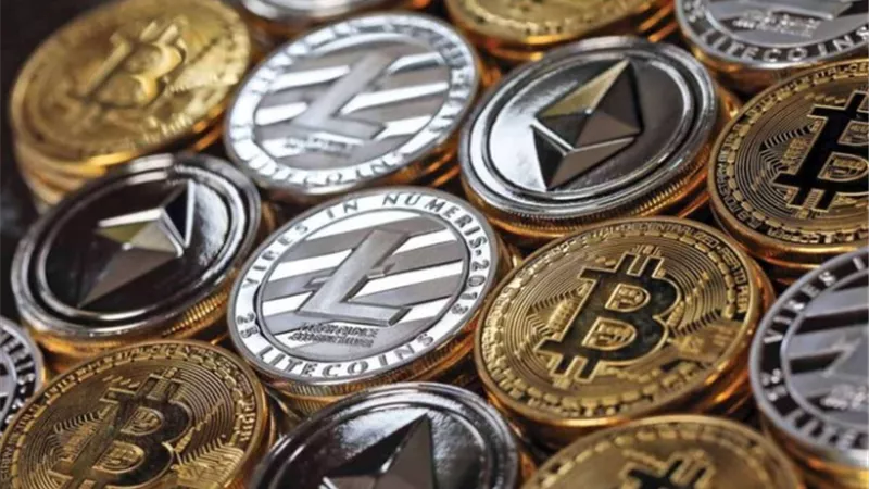 الصين توجه ضربة للعملات المشفرة بعد حظرها لجميع معاملاتها