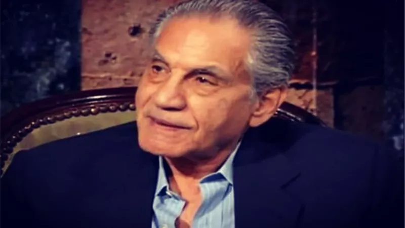 رئيس قطاع الفنون التشكيلية ينعي الفنان القدير جمعة فرحات