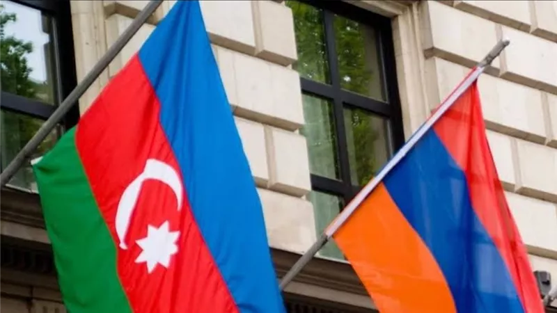 للمرة الأولى منذ نوفمبر 2020.. لقاء يجمع وزيرا خارجية أرمينيا وأذربيجان