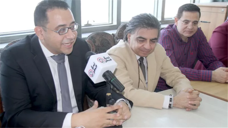 حسن عمرو في ندوة 