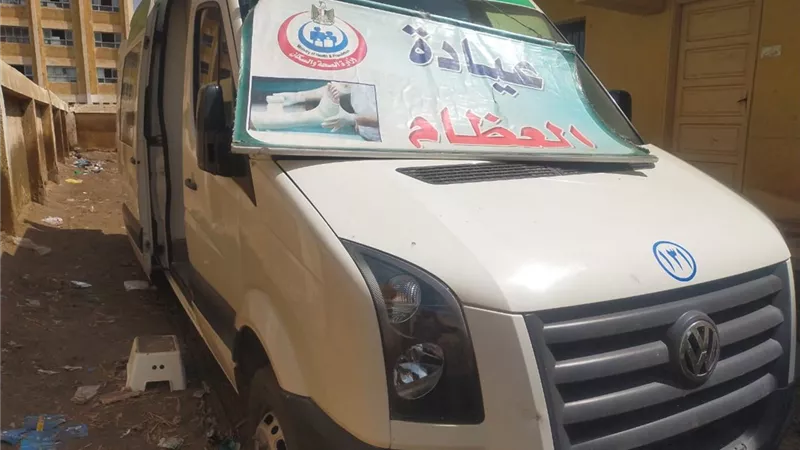 علاج ١١٥٠ مواطنا بالمجان بقرية بالشرقية