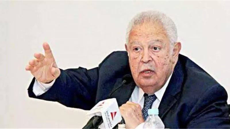 نقيب المحامين» ينشر إيضاحًا بشأن «العلاج».. ويهيب بالمحامين التعامل مع المستشفيات والمراكز الطبية المتعاقد معها