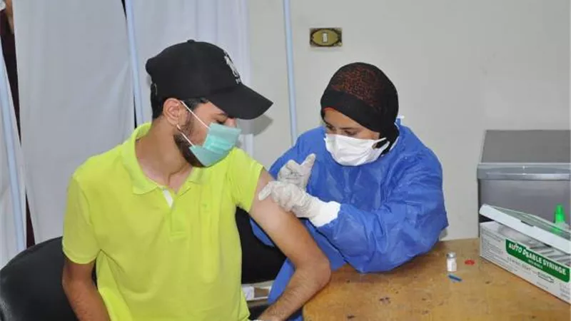 سجل وتصلك رسالة خلال ٧٢ ساعة للتوجه للتطعيم في أقرب مركز لقاح لمحل سكنك