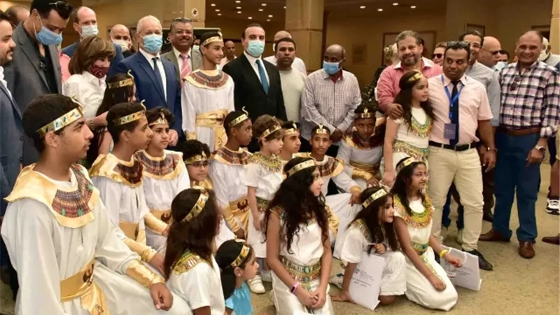 فلكلور ومزمار بلدى..محافظ الأقصر يشهد إحتفالية اليوم العالمي للسياحة ..صور