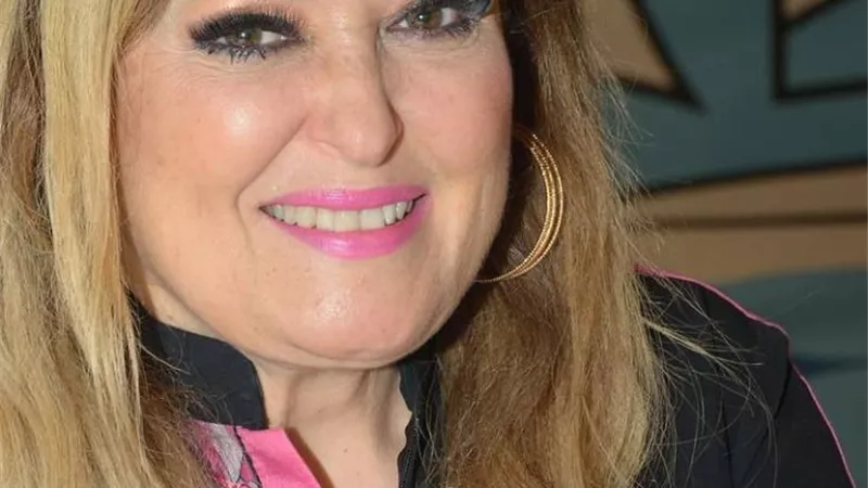 بإبتسامة جذابة .. نهال عنبر تخطف الأنظار عبر إنستجرام