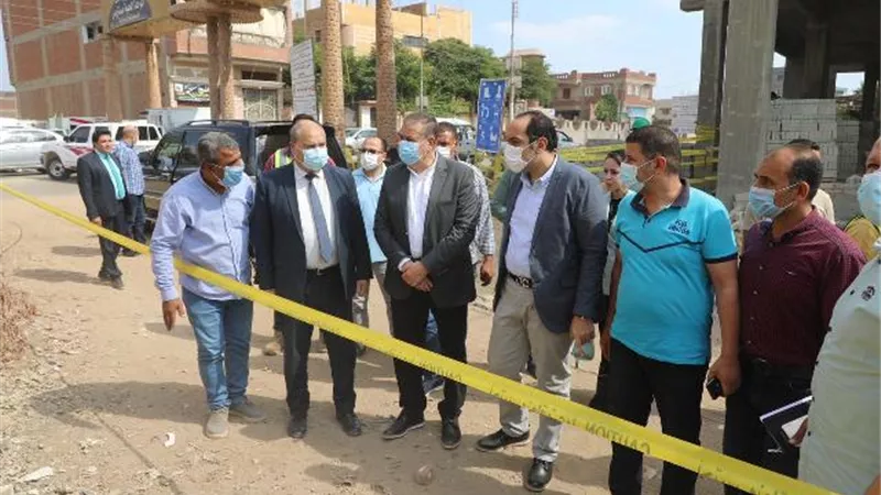 محافظ المنوفية يتفقد إنشاءات المجمعات الخدمية والزراعية وتبطين الترع بأشمون .. صور وفيديو
