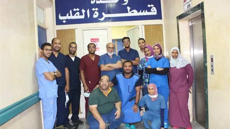 ورشة عمل بمستشفيات قنا الجامعية حول توسيع الصمام الميترالي بديلاً عن عمليات القلب المفتوح