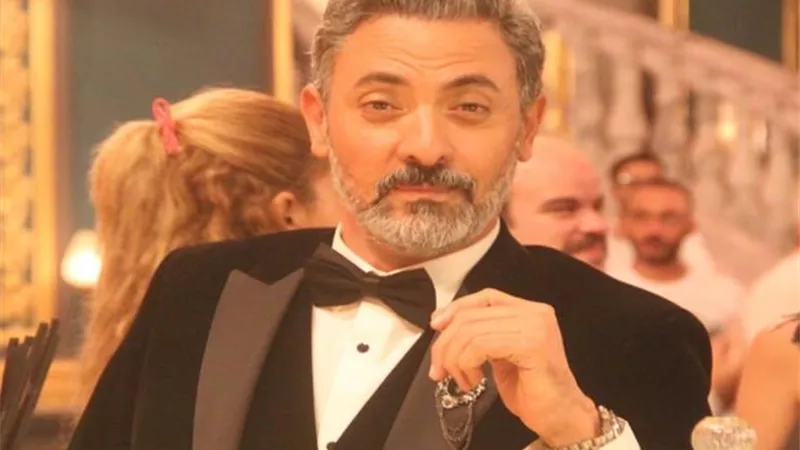 فتحى عبد الوهاب يعود لاستكمال 