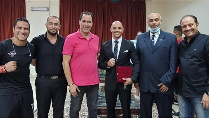 بطل العالم لـ 