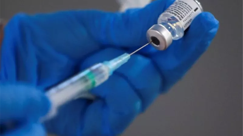 أوغندا: استنفدنا أكثر من 67 ألف لقاح كوفيد قبل انتهاء صلاحيته