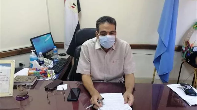 مدير تعليم البحر الأحمر يستعرض آخر استعدادات العام الدراسي الجديد ..صور