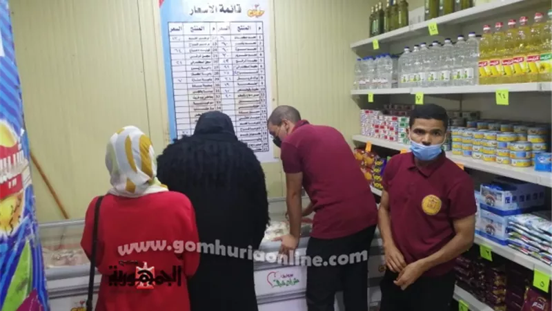 فتح منفذ جديد لبيع السلع والمنتجات الغذائية بشارع التليفزيون بالأقصر