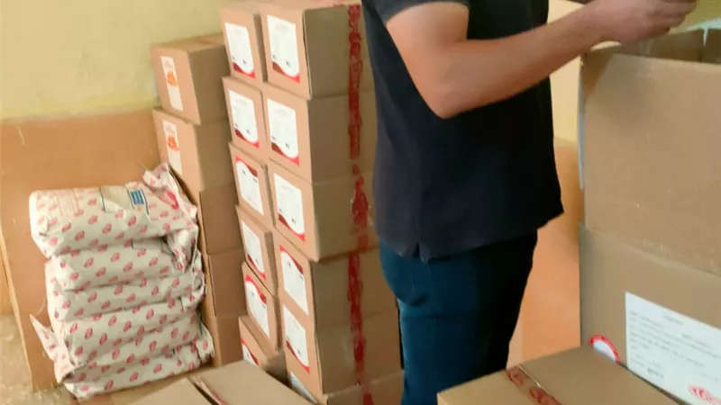ضبط 9.550 طن مواد غذائية و 1548 لتر خل بأحد المخازن الغير مرخصة بالدقهلية