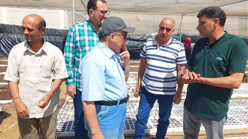 الزراعة تتفقد إنتاج شتلات قصب السكر ومكافحة دودة الحشد فى أسوان ..صور