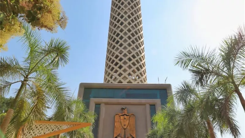 برج القاهرة يستقبل الوفد الروسي المشارك بمنتدى الشباب المصري الروسي الثاني