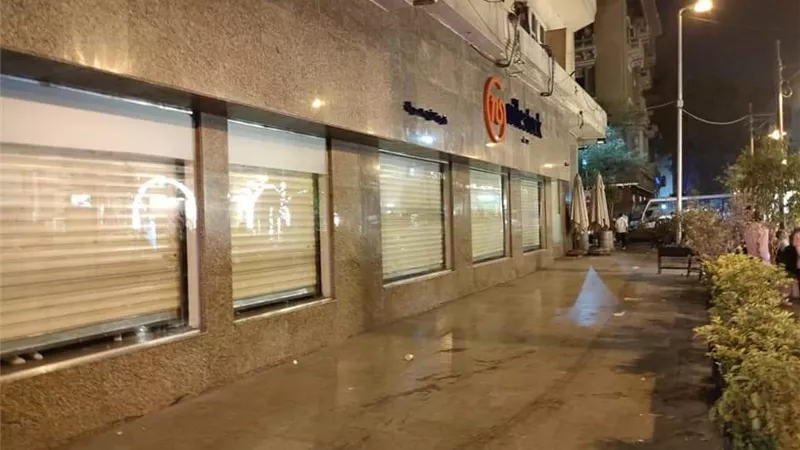 الاحياء تتابع التزام المحال التجارية بمواعيد الغلق الشتوية