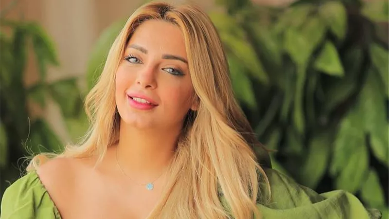 مى حلمى تعلن موعد عرض برنامجها 