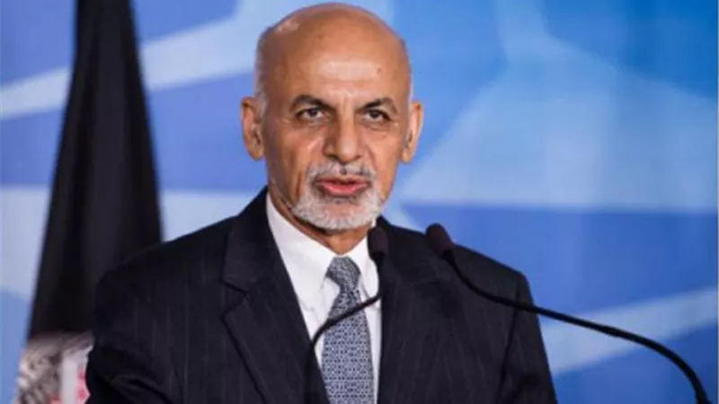 الكشف عن تفاصيل وصول الرئيس الأفغاني السابق إلى الإمارات
