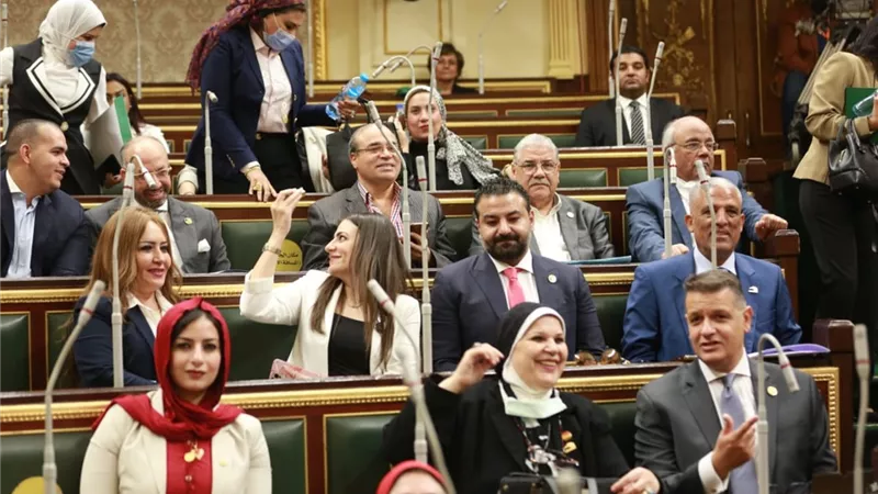علاء عابد رئيسا للجنة النقل والمواصلات بالتزكية للعام التاني علي التوالي