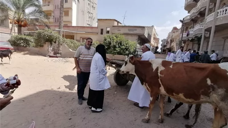 الزراعة :معهد بحوث الصحة الحيوانية يشارك فى قوافل طبية مجانية ضمن مبادرة حياة كريمة