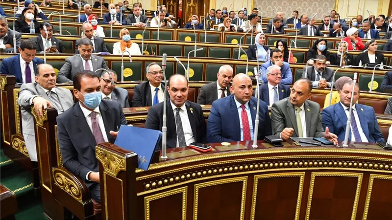 العوضي رئيسا للجنة الدفاع والأمن والهنيدي لتشريعية البرلمان