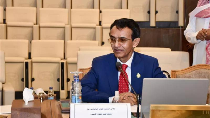 النائب علوي الباشا: نحتاج إلى وقفة جادة إزاء المعايير الغربية المزدوجة في التعامل مع ملف حقوق الإنسان
