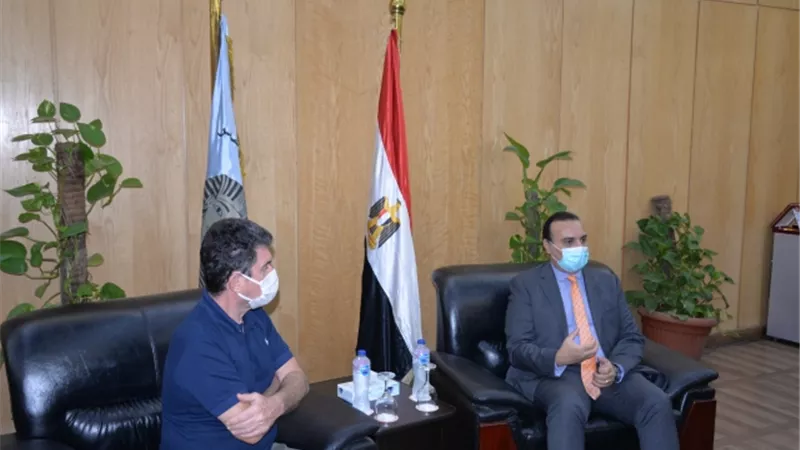 نائب محافظ الأقصر يلتقى وفد الوكالة الإيطالية للتعاون الإنمائي