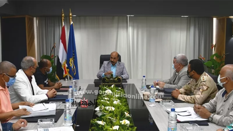 البدء في مشروعات تطوير كورنيش النيل القديم 