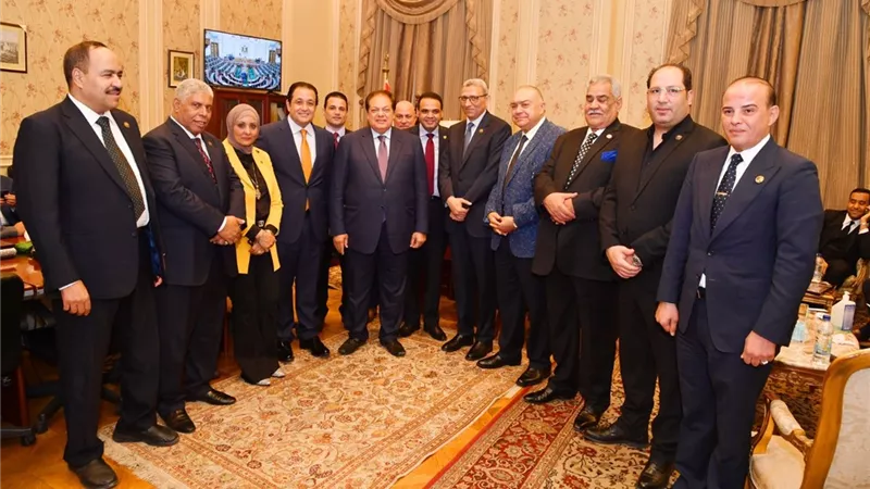 بالصور.. أنتخابات لجنة النقل برئاسة النائب علاء عابد