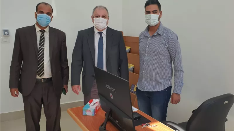 رئيس جامعة بني سويف التكنولوجية يتفقد مقر نادي ريادة الأعمال .