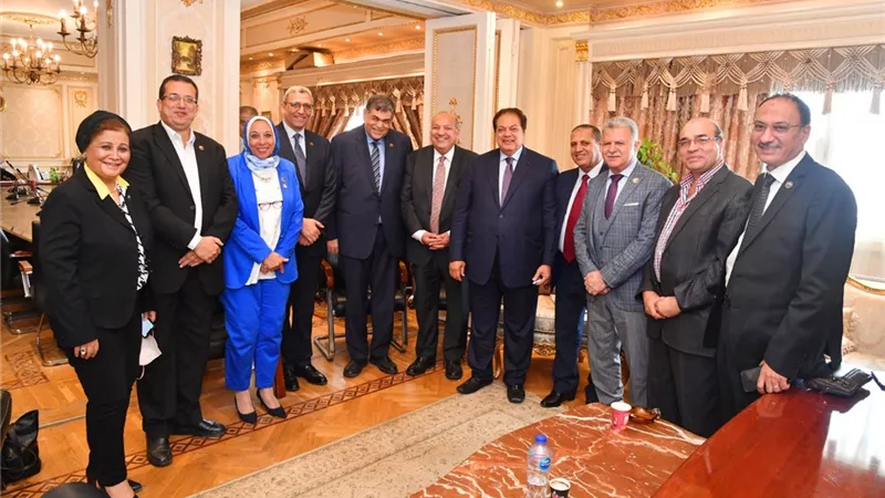 بالصور.. انتخابات لجنة الصحة بمجلس النواب برئاسة الدكتور أشرف حاتم
