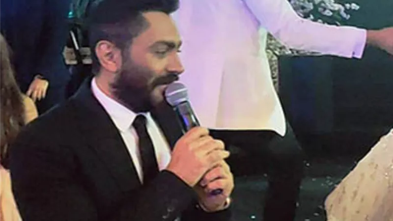 تامر حسنى يشعل حفل زفاف ابن شقيق حميد الشاعرى.. صور