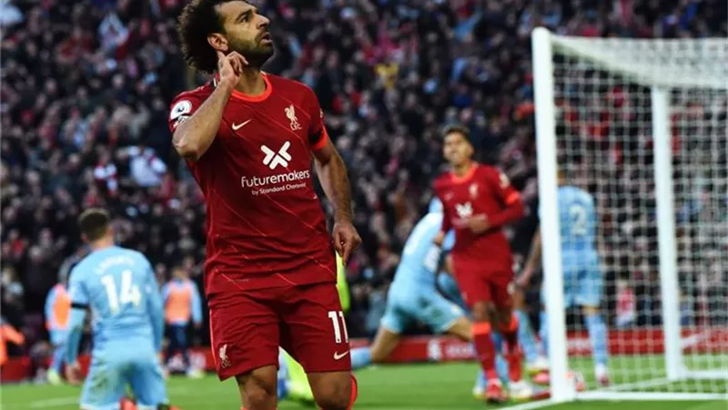 أول تعليق من محمد صلاح بعد هدفه العالمى فى شباك مانشستر