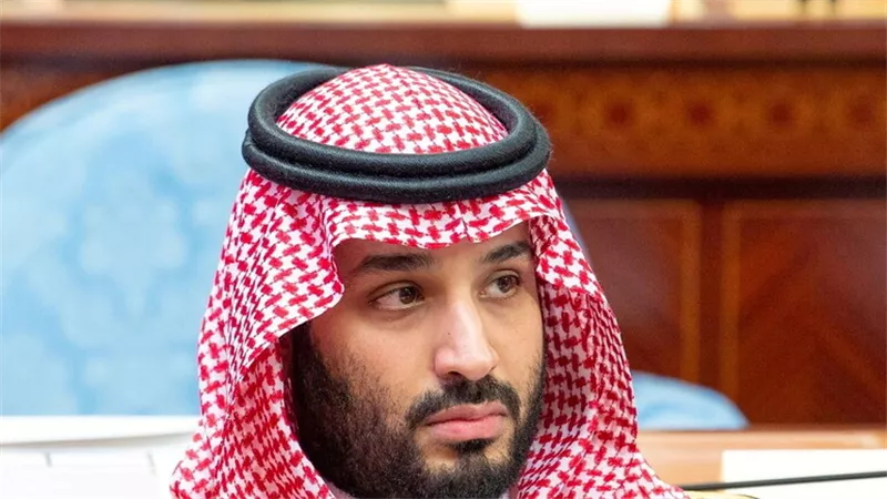 ولي العهد السعودي يبحث مع وزير الخارجية الفرنسي القضايا الإقليمية والدولية