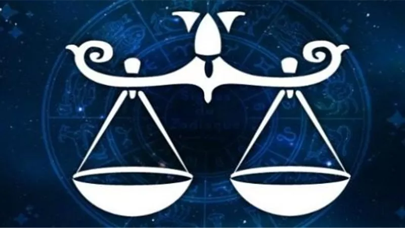 خبيرة أبراج: الميزان يحب العدل ويسعى دائمًا للحياة والسلام والمودة