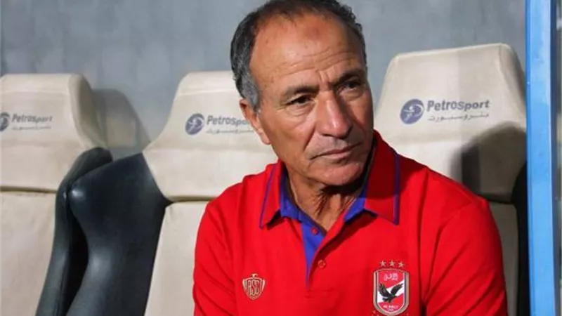 فتحي مبروك: السوشيال ميديا سبب التعصب.. واللاعبون سيتأثرون بتعطلها
