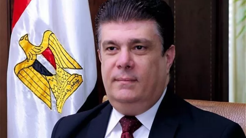 حسين زين يهنئ الرئيس السيسي بمناسبة ذكرى انتصارات حرب أكتوبر المجيدة