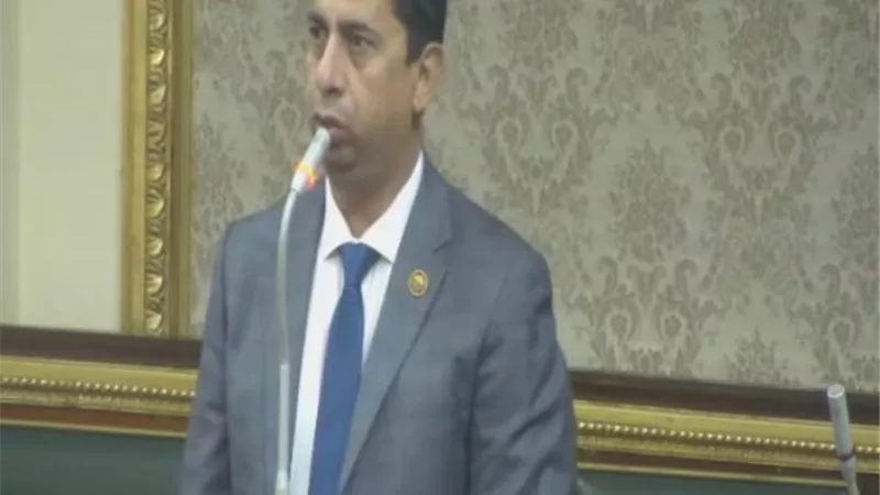 طلب إحاطة لوزير التعليم لتخفيض وتقسيط المصروفات الدراسية