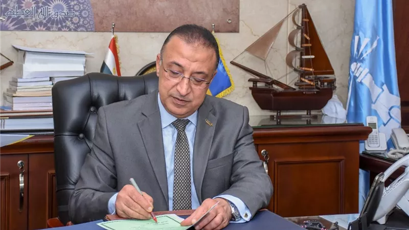 تشكيل لجنة لبحث وفحص شكاوى وطلبات المعلمين بمدارس الاسكندريه
