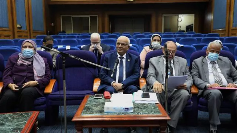 اجتماعً مديرى التعليم لتنفيذ الخطة الوقائية للعام الدراسي الجديد