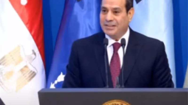 الرئيس السيسي: تحية لبطل الحرب والسلام الرئيس الراحل أنور السادات صاحب قرار العبور وقائد النصر