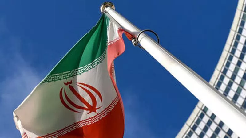 الخطوط الأذربيجانية تبدأ استخدام المجال الجوي عبر أراضي أرمينيا