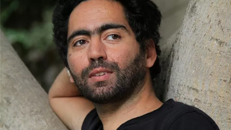 أحمد حداد يخوض أولى تجاربه الإخراجية الطويلة في فيلم 