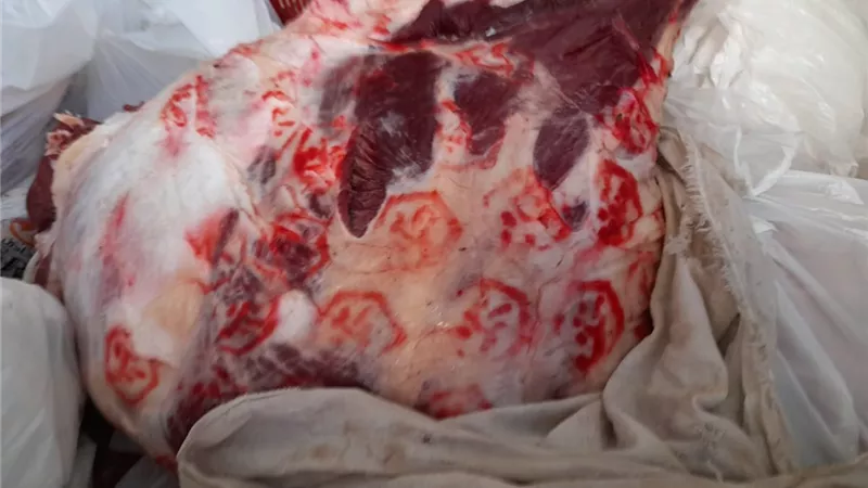 ضبط ١٤٠ كيلو لحوم غير صالح للإستهلاك الآدمى بالأقصر