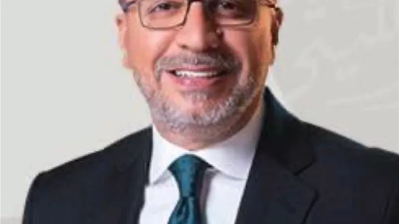 عمرو الليثي يوجه الشكر للمخرجة انعام محمد علي واعضاء لجنة تحكيم مسابقة ممدوح الليثي