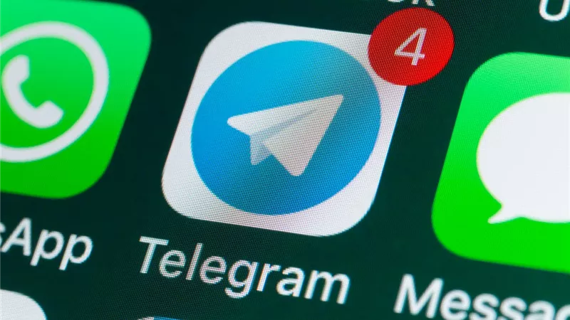 تعطل فيسبوك يتسبب فى انضمام الملايين لتطبيق تليجرام