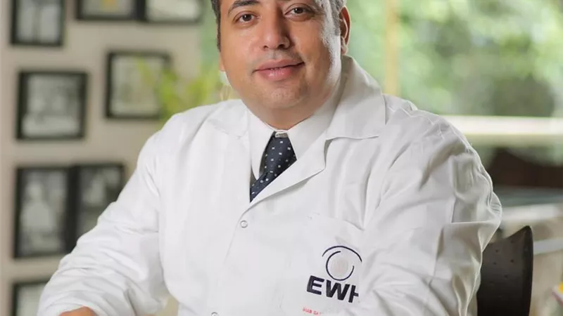 الذبابة الطائرة إنذار مبكر لإحتمال الاصابة بالانفصال الشبكى